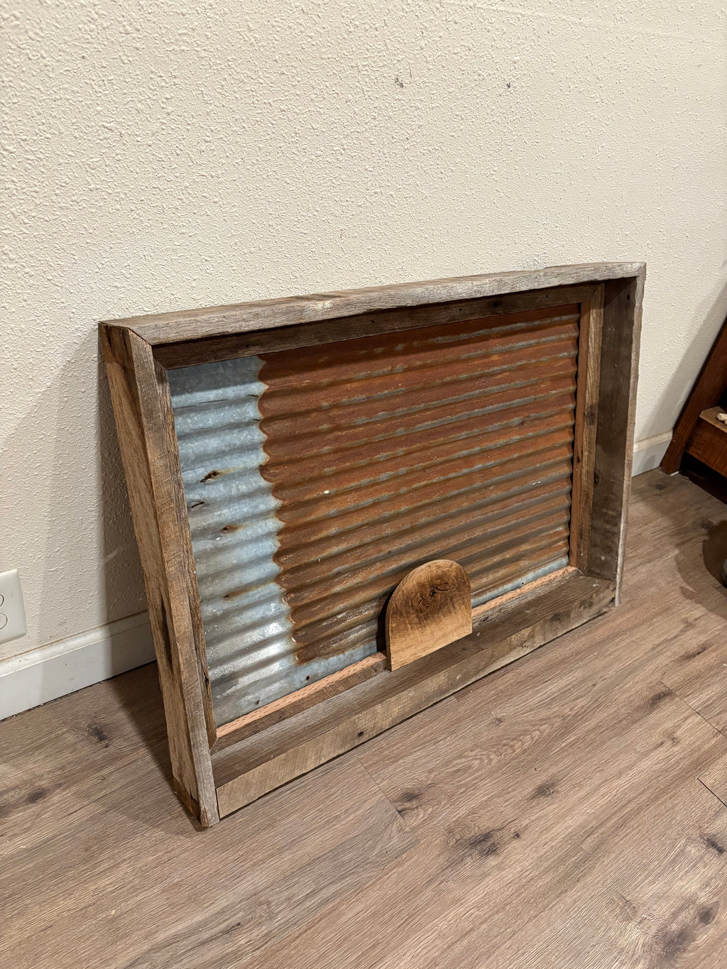 Shadow Box Fan/Beard Display